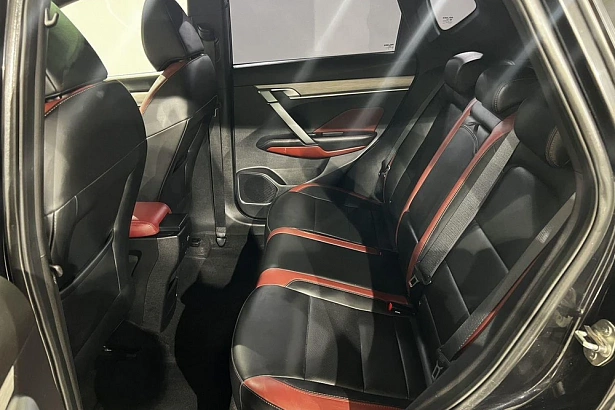 X50 Prestige 1.5 AMT (150 л.с.) фото 13