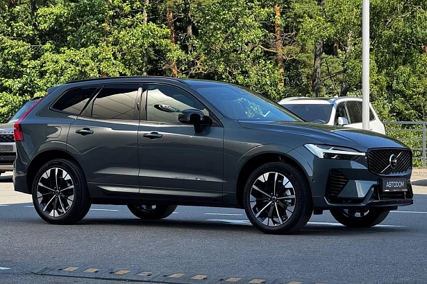 XC60 Plus 2.0hyb AT 4WD (455 л.с.) фото 2