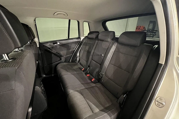 Tiguan Track & Field 2.0 AT 4WD (180 л.с.) фото 10