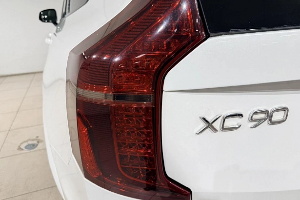 XC90 R-Design 2.0d AT 4WD (7 мест) (235 л.с.) фото 21