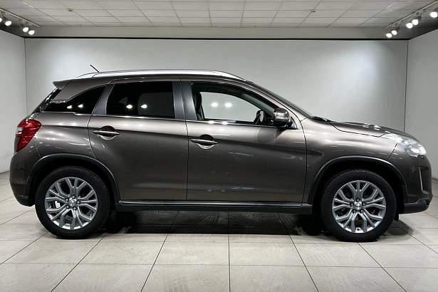 C4 AirCross Exclusive 2.0 CVT 4WD (150 л.с.) фото 7