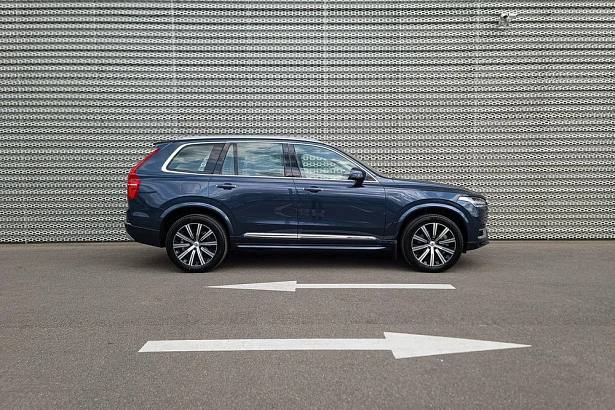 XC90 Base 2.0hyb AT 4WD (310 л.с.) фото 36