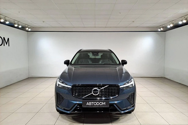XC60 R-Design 2.0 AT 4WD (249 л.с.) фото 5