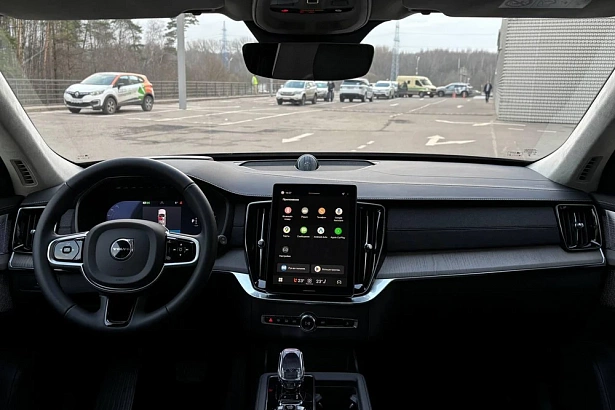 XC90 Ультра / Ultra 2.0 AT 4WD (250 л.с.) фото 8