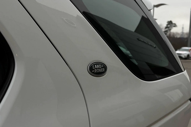 Discovery Sport R-Dynamic SE 2.0 AT 4WD (249 л.с.) фото 16