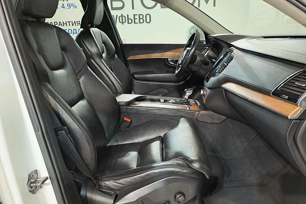 XC90 Инскрипшн / inscription 2.0d AT 4WD (5 мест) (235 л.с.) фото 9