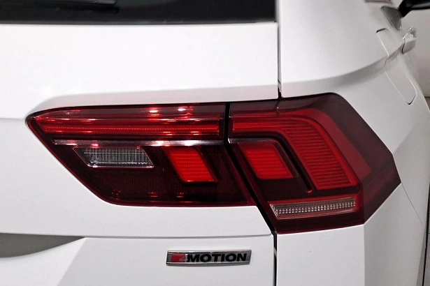 Tiguan Winter Edition 1.4 AMT 4WD (150 л.с.) фото 16