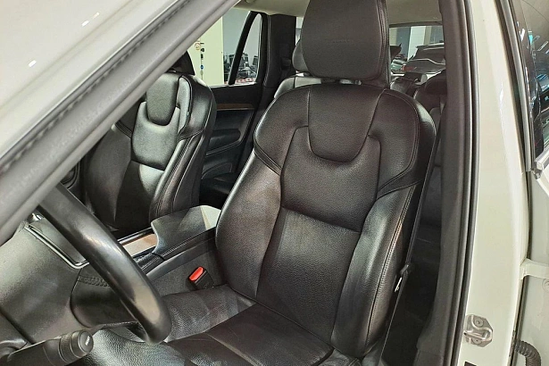 XC90 Инскрипшн / inscription 2.0d AT 4WD (5 мест) (235 л.с.) фото 10