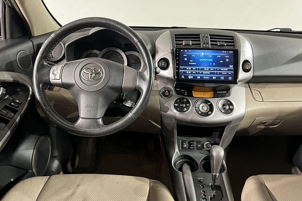 RAV4 Base 2.4 AT 4WD (170 л.с.) фото 13