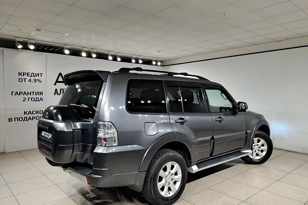 Pajero GLS 3.0 AT 4WD (178 л.с.) фото 6