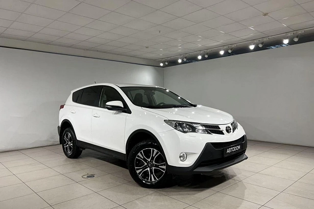 RAV4 Комфорт Плюс 2.0 CVT 4WD (146 л.с.) фото 2