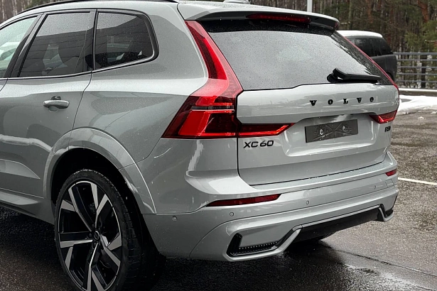 XC60 Ультра / Ultra 2.0 AT 4WD (250 л.с.) фото 17