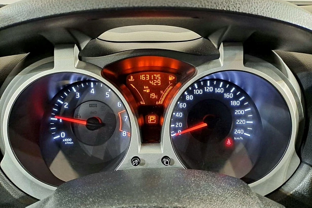 Juke SE+ Sport 1.6 CVT (117 л.с.) фото 19