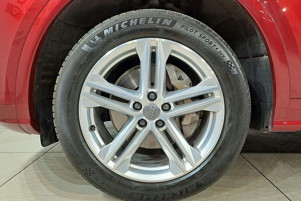 Q5 Sport 2.0 AMT 4WD (249 л.с.) фото 18
