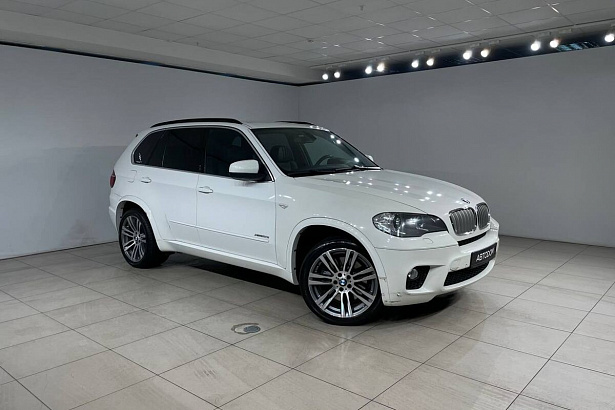 X5 M Sports Edition 4.4 AT 4WD (407 л.с.) фото 2