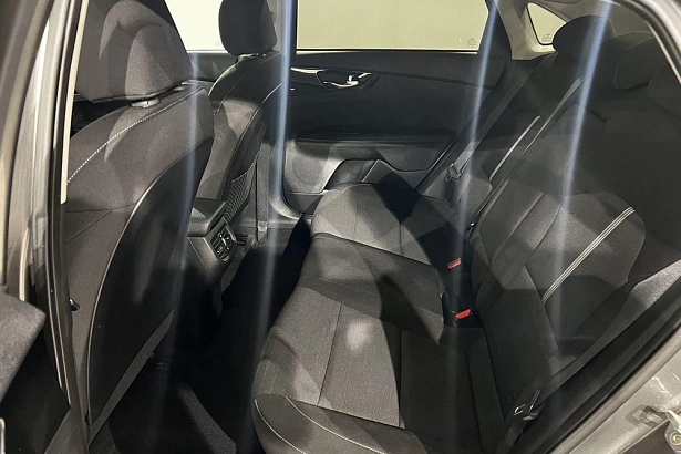 Cerato Luxe 2019 2.0 AT (150 л.с.) фото 13