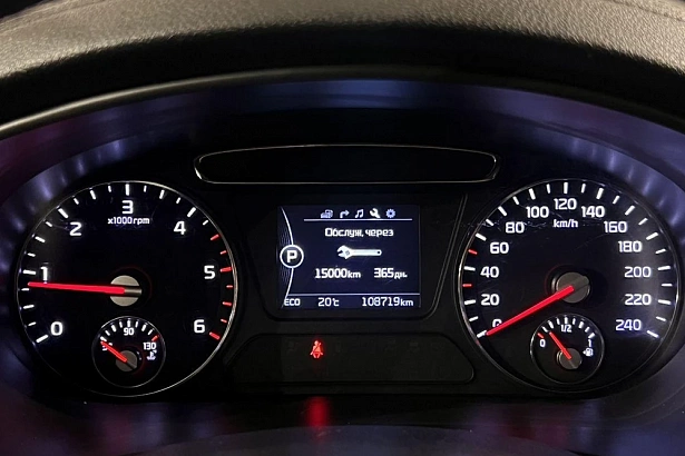 Sorento Premium 2.2d AT 4WD (5 мест) (200 л.с.) фото 15