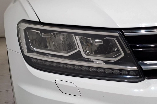 Tiguan Winter Edition 1.4 AMT 4WD (150 л.с.) фото 15