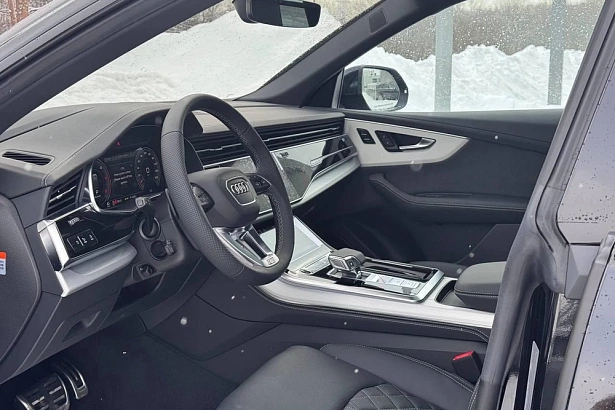 Q8 50 TDI 3.0d AT 4WD (286 л.с.) фото 6