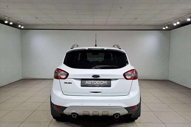 Kuga Titanium 2.0d AMT 4WD (163 л.с.) фото 8