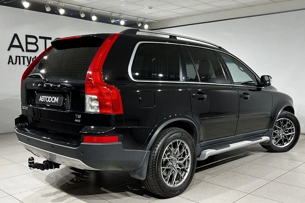 XC90 Base 2.5 AT 4WD (5 мест) (210 л.с.) фото 6