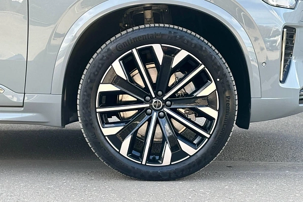 XC90 Ультра / Ultra 2.0 AT 4WD (250 л.с.) фото 21