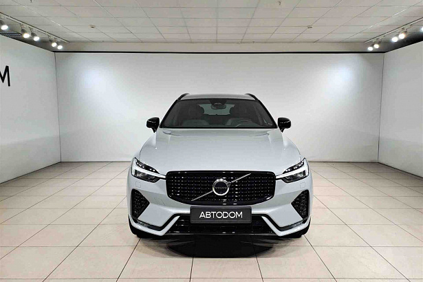 XC60 R-Design 2.0 AT 4WD (249 л.с.) фото 8