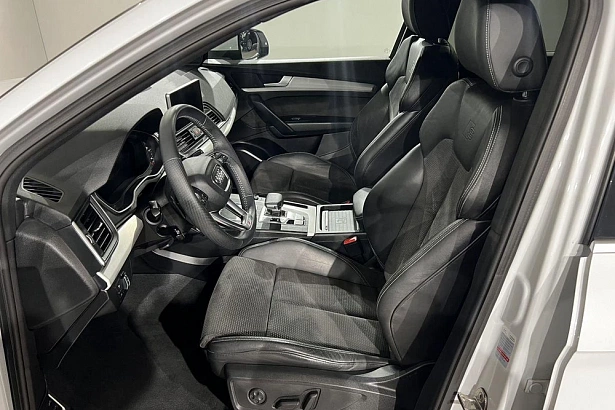 Q5 Sport 2.0 AMT 4WD (249 л.с.) фото 10