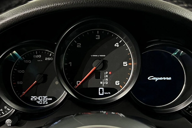 Cayenne Base 3.0d AT 4WD (245 л.с.) фото 15