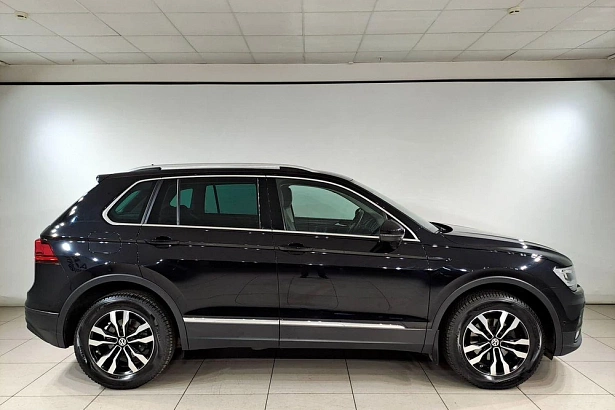 Tiguan Connect Plus 2.0d AMT 4WD (150 л.с.) фото 7