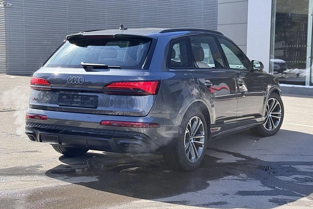 Q7 45 TFSI quattro tiptronic 2.0 AT 4WD (252 л.с.) фото 13