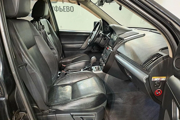 Freelander HSE 3.2 AT 4WD (233 л.с.) фото 10
