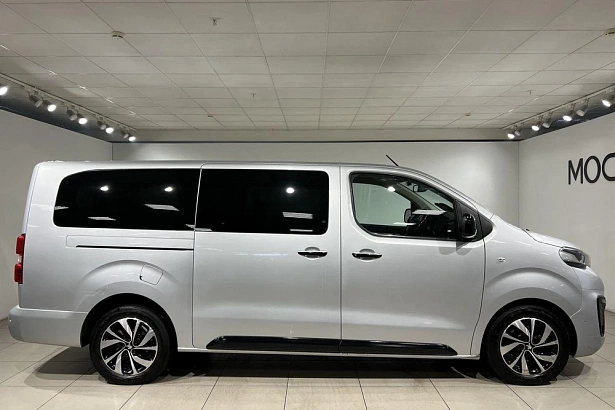 Traveller Business VIP 2.0d AT LWB (7 мест) (150 л.с.) фото 7