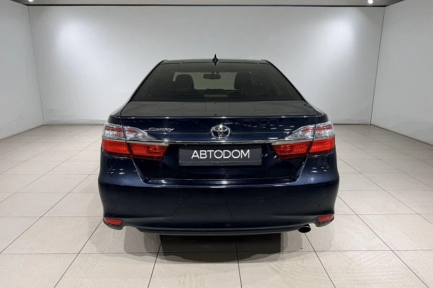 Camry Exclusive 2.5 AT (181 л.с.) фото 8