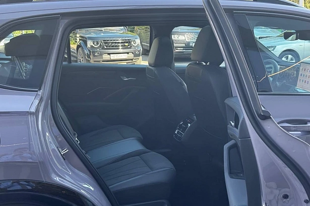 Tiguan Base 2.0 AMT 4WD (220 л.с.) фото 9