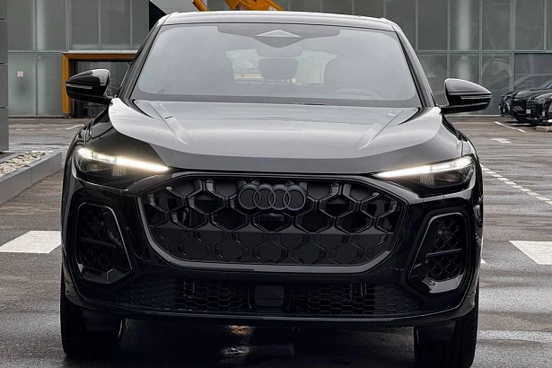 Q5 TFSI quattro S tronic 2.0 AMT 4WD (272 л.с.) фото 2