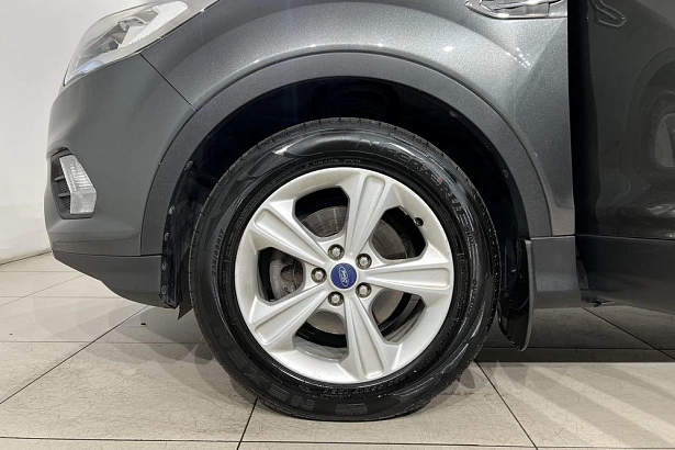 Kuga Titanium (2017) 2.5 AT (150 л.с.) фото 22