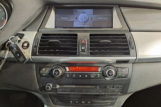 X5 Base 3.0d AT 4WD (286 л.с.) фото 17