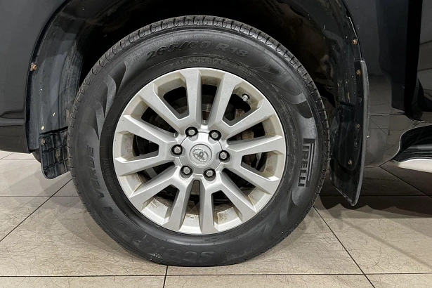 Land Cruiser Prado Престиж 2.8d AT 4WD (5 мест) (177 л.с.) фото 23