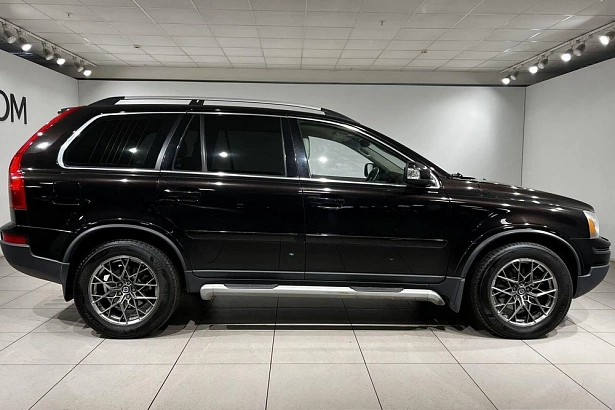 XC90 Base 2.5 AT 4WD (5 мест) (210 л.с.) фото 7