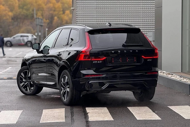 XC60 Темнота Плюс / Plus Dark 2.0 AT 4WD (249 л.с.) фото 4