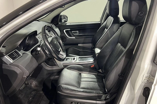 Discovery Sport SE 2.0 AT 4WD (240 л.с.) фото 9