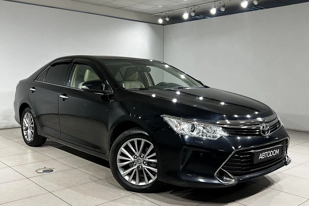Camry Exclusive 2.5 AT (181 л.с.) фото 2