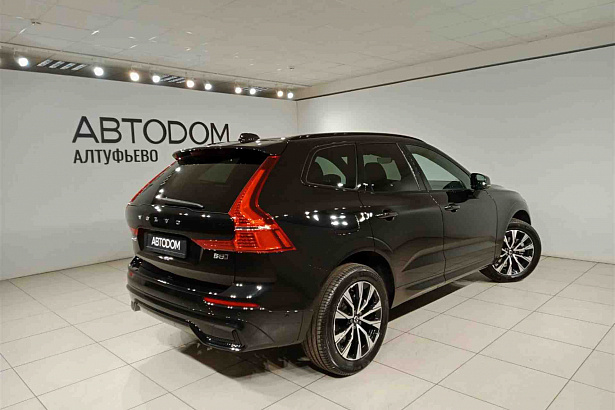 XC60 R-Design 2.0 AT 4WD (249 л.с.) фото 6